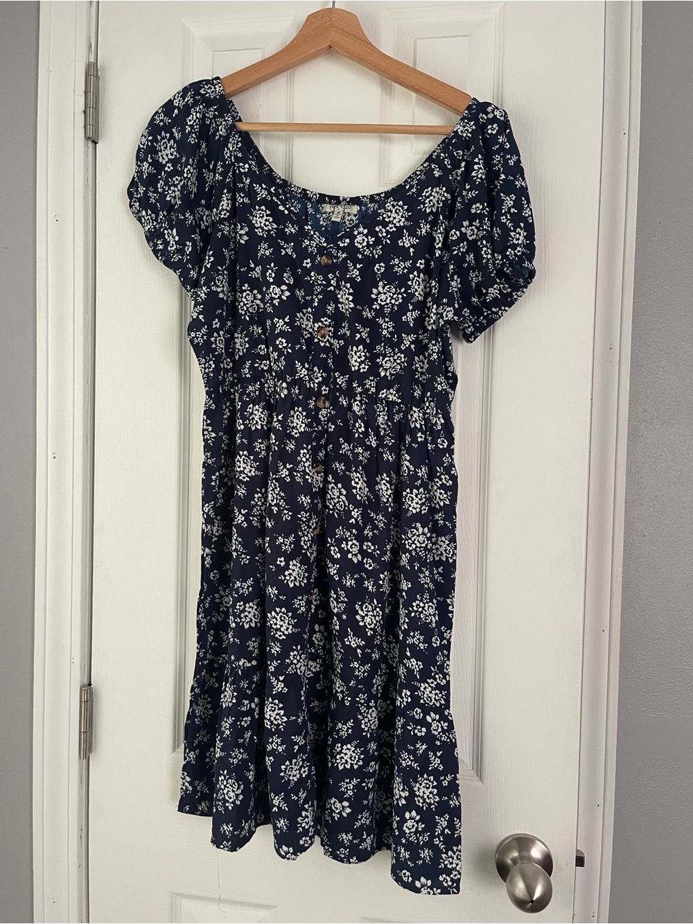 Old Navy Navy Blue Floral Puff Sleeve Dress
